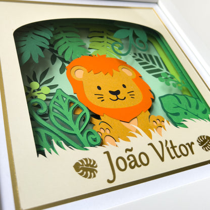 SAFARI DIVERTIDO - LEAO - Porta maternidade ou Quadro Personalizado
